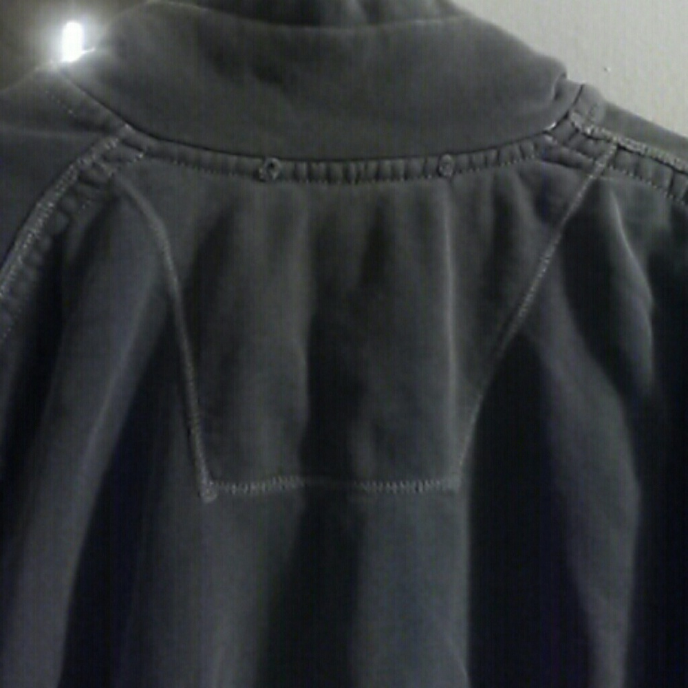 Pullover - Picture 4 of 4